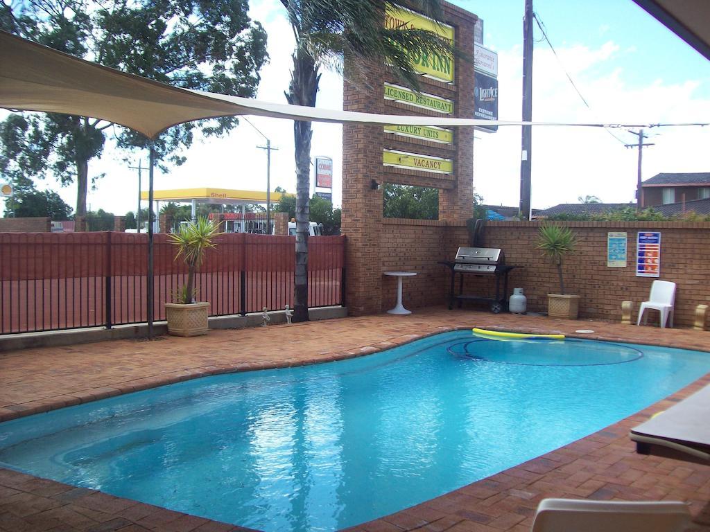 Cobar Town & Country Motor Inn Exterior foto